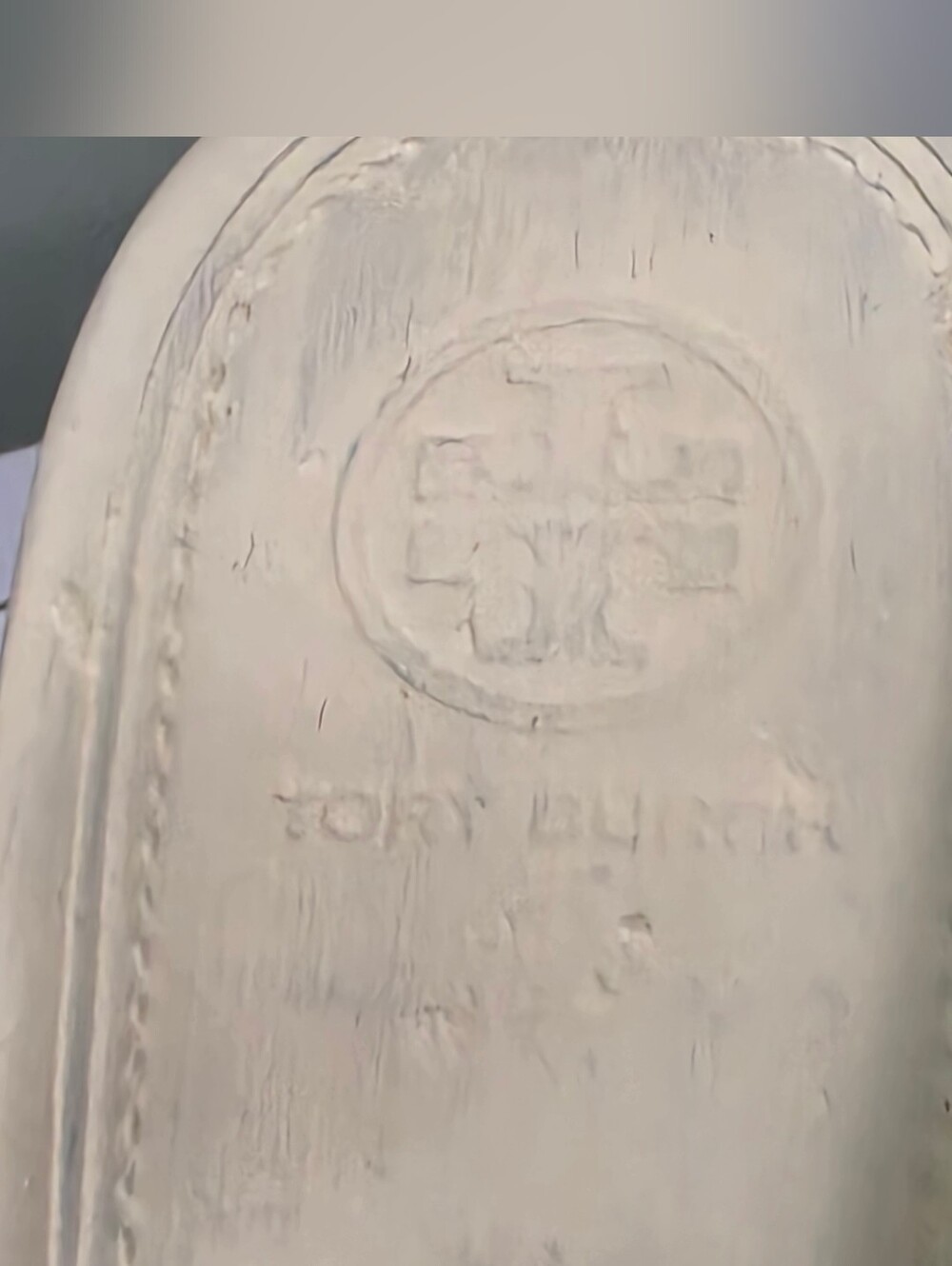 Tory Burch Cream Miller Metal-Logo Thong Sandals *upcycled* Ivory 7 - Picture 6 of 9